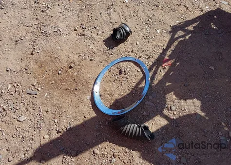 2010 Mini Cooper z USA, uszkodzony, nr VIN WMWMF3C56AT222133